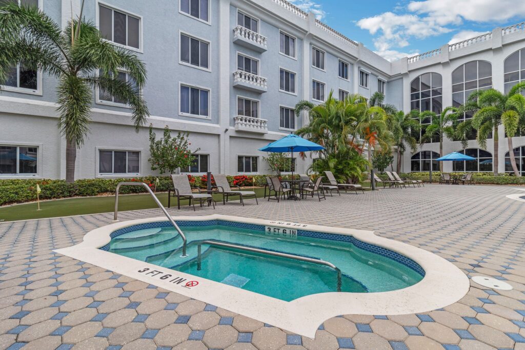 Outdoor Jacuzzi