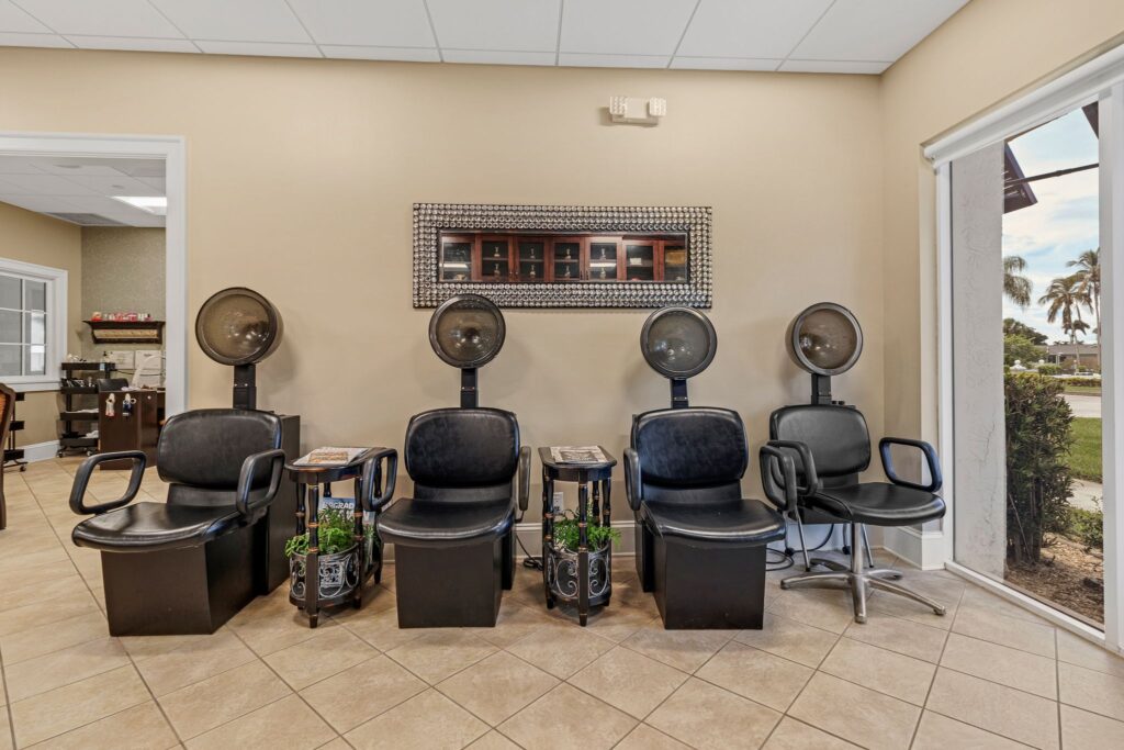 Salon